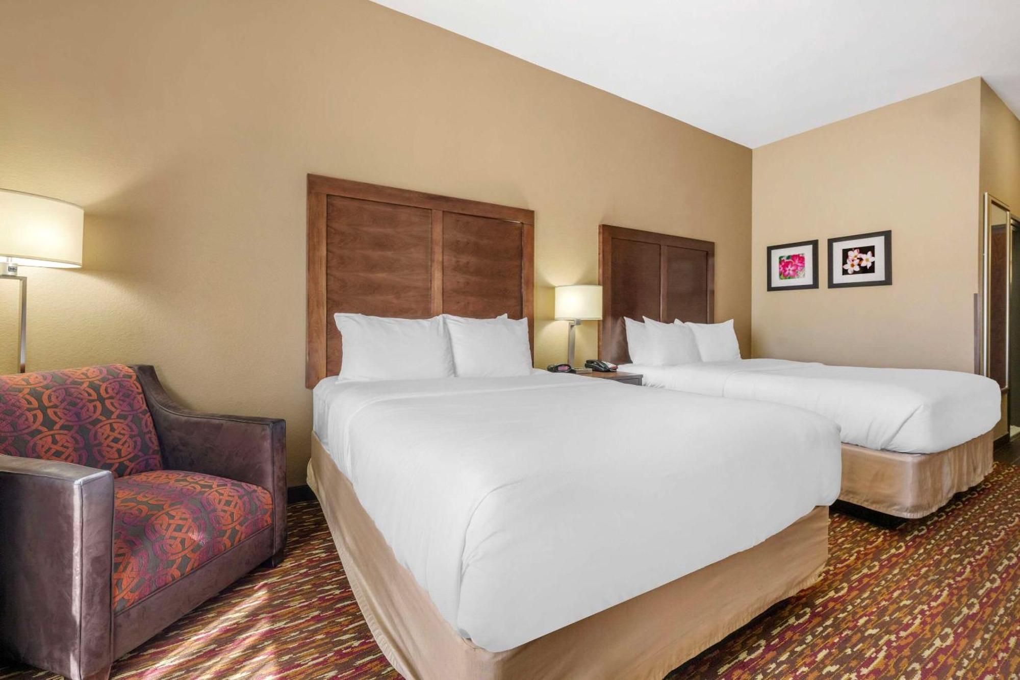 Comfort Inn & Suites Artesia Exterior foto